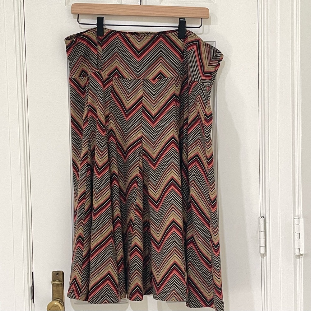 XL Lapis Chevron Circle Skirt Fall/Winter Colors Elastic Waist Spandex NWOT